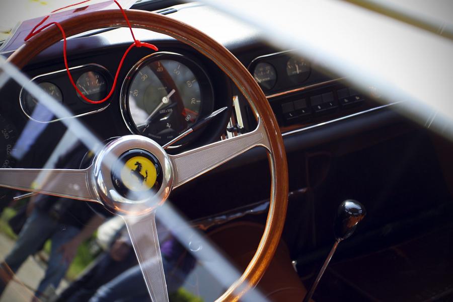  Ferrari 275 GTB/4 1967 года  (фото 17 из 38)
